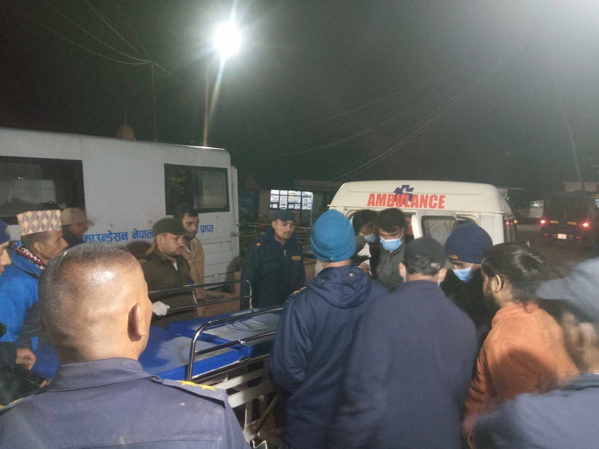 Accident: Police officer dies, two wounded