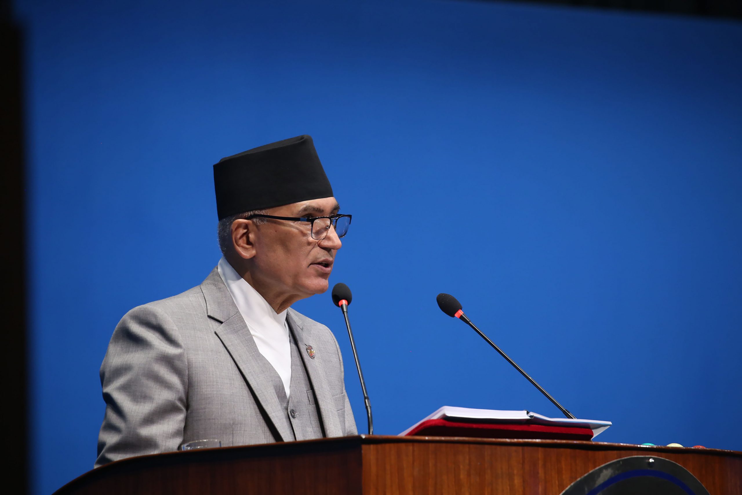 Foreign job permits for Nepalis cross 6.4 million