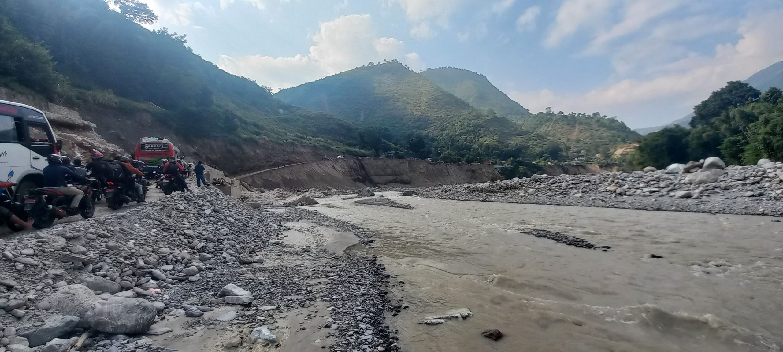 Flood washes away diversion, disrupts BP Highway for eight hours