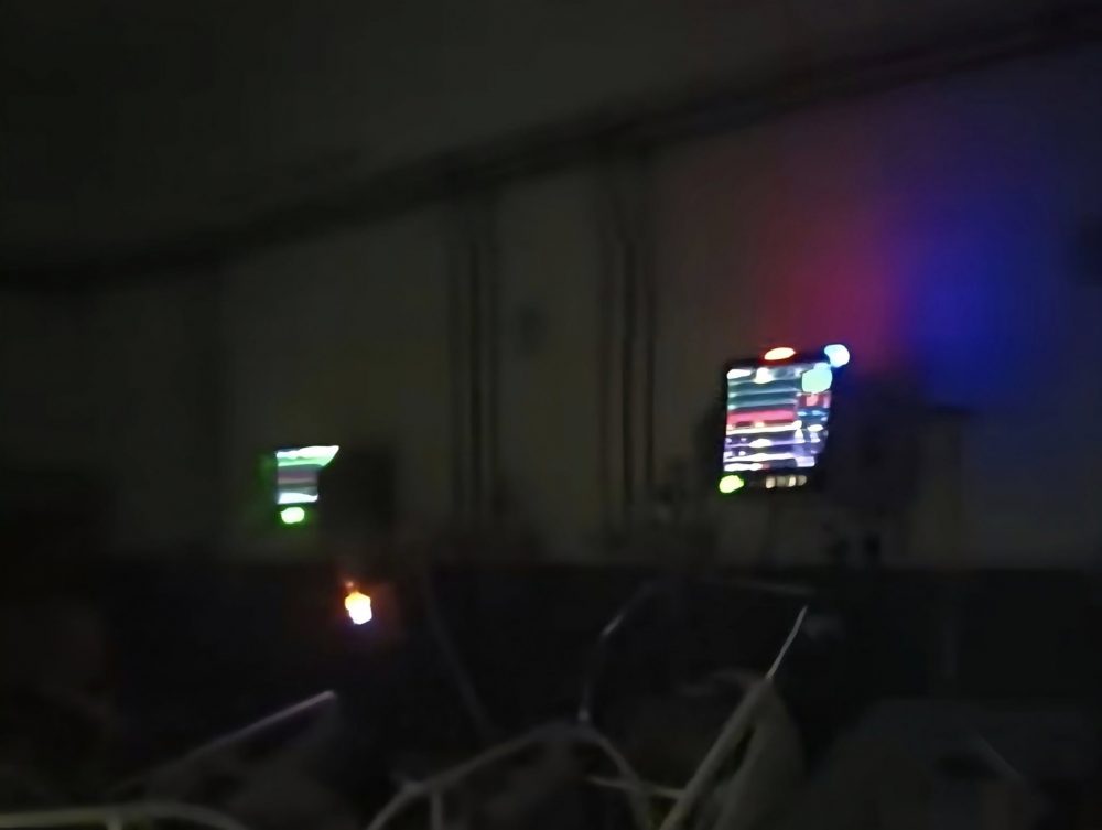 Doctor saves ICU patients using light