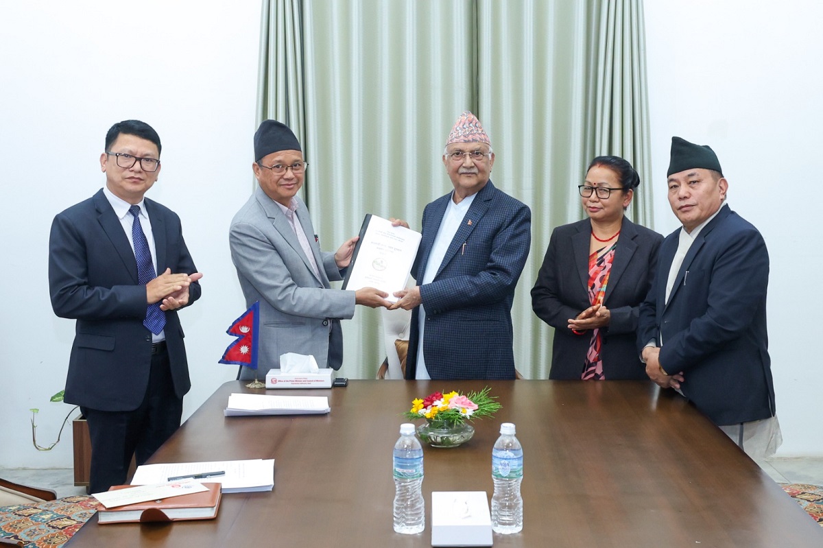 Indigenous Commission submits recommendation report to PM