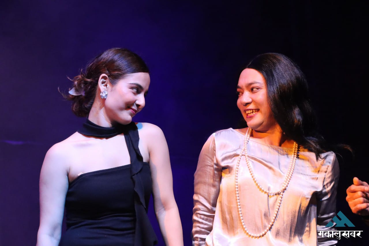 Play on LGBTQIA+ struggles “Chandra Lai Kasle Maryo?” begins at Mandala Theatre (photos)