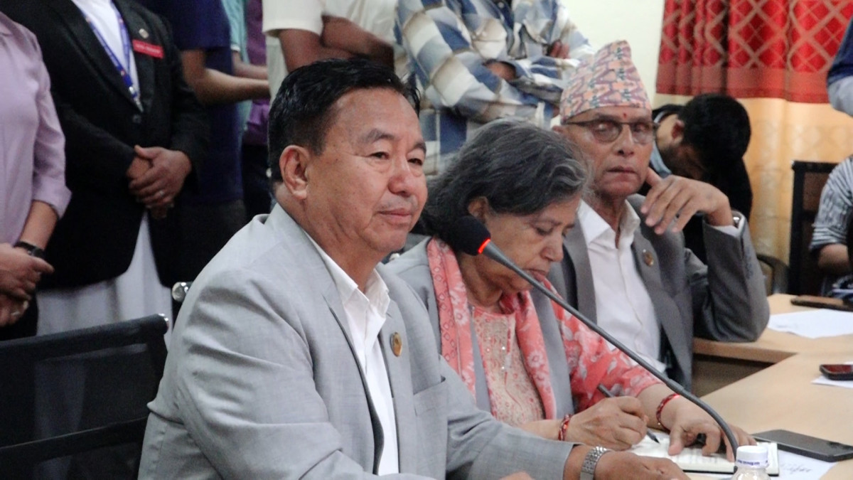 UML lawmaker demands resignation of parliamentary committee Chair & secretary
