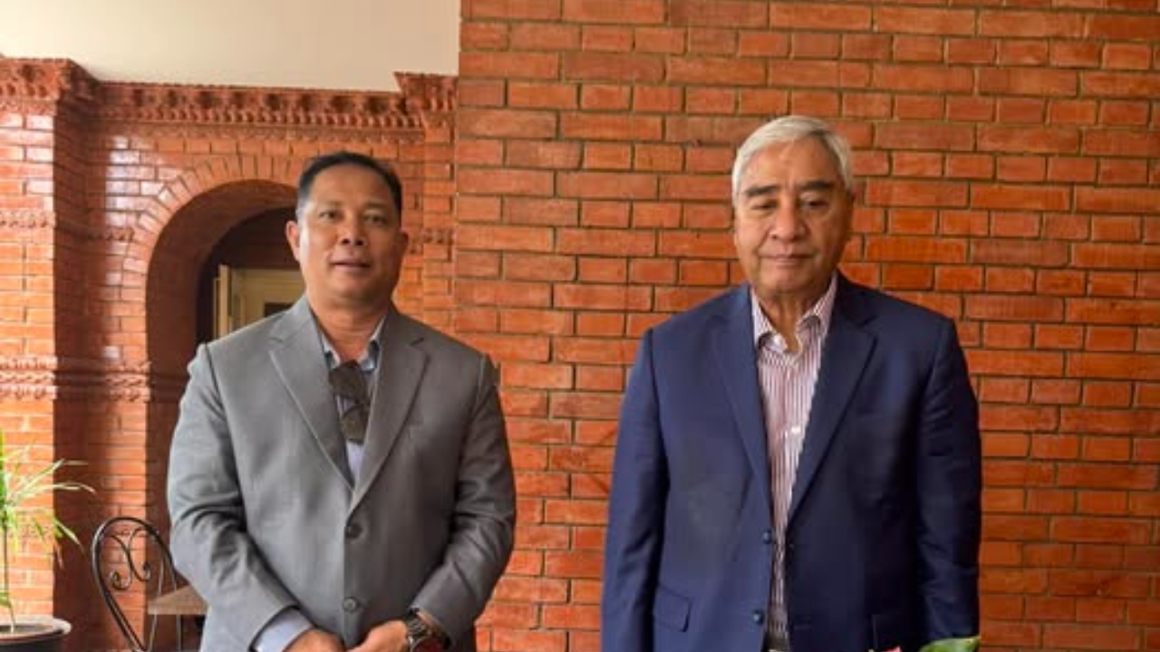 Resham meets Deuba for key political talks