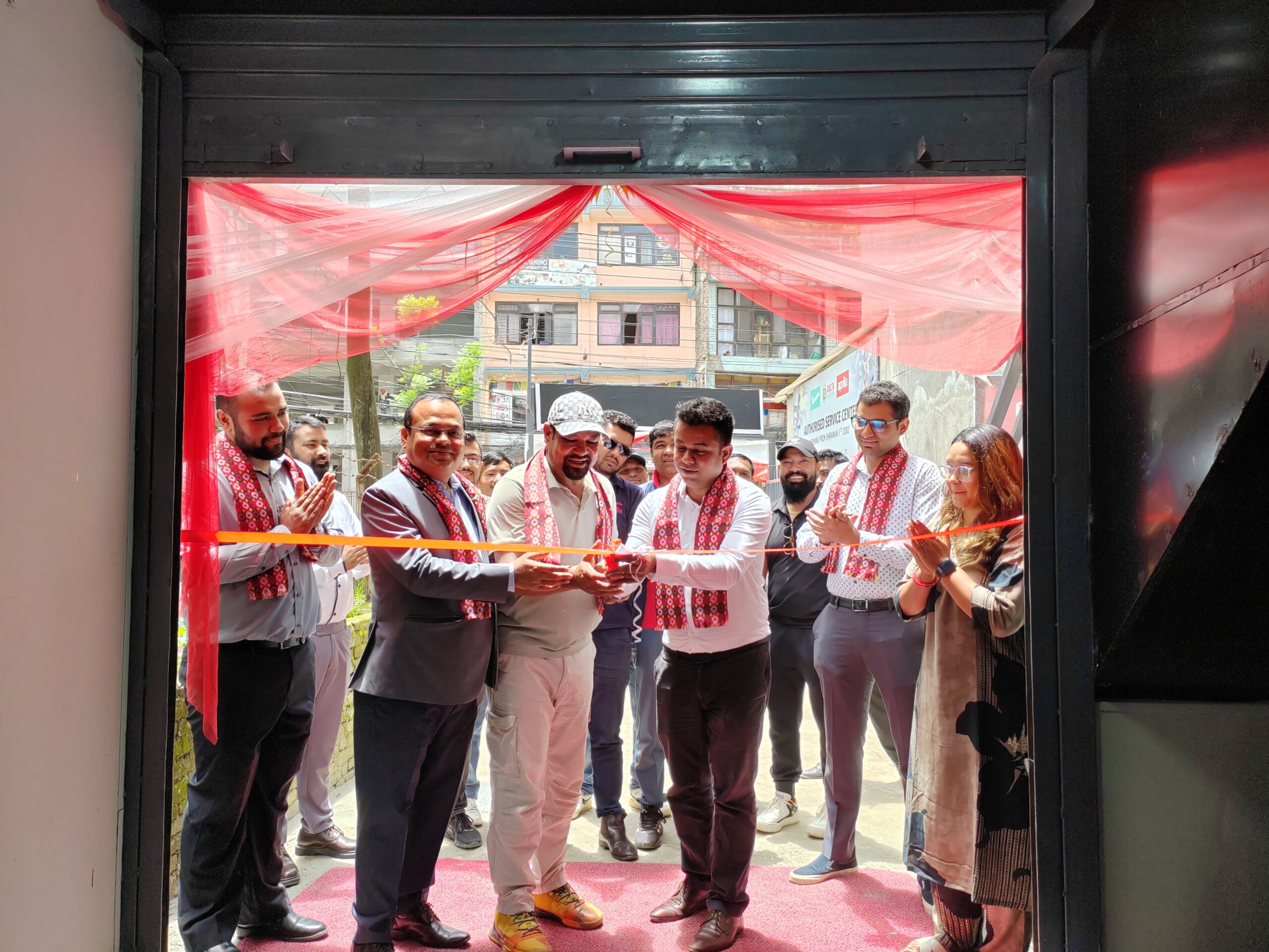 Vespa-Aprilia announces new service center opening – Promising customers enhanced service