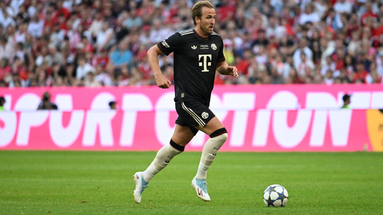 Kane scores as Bayern thrash spurs 4-0 in pre-season clash