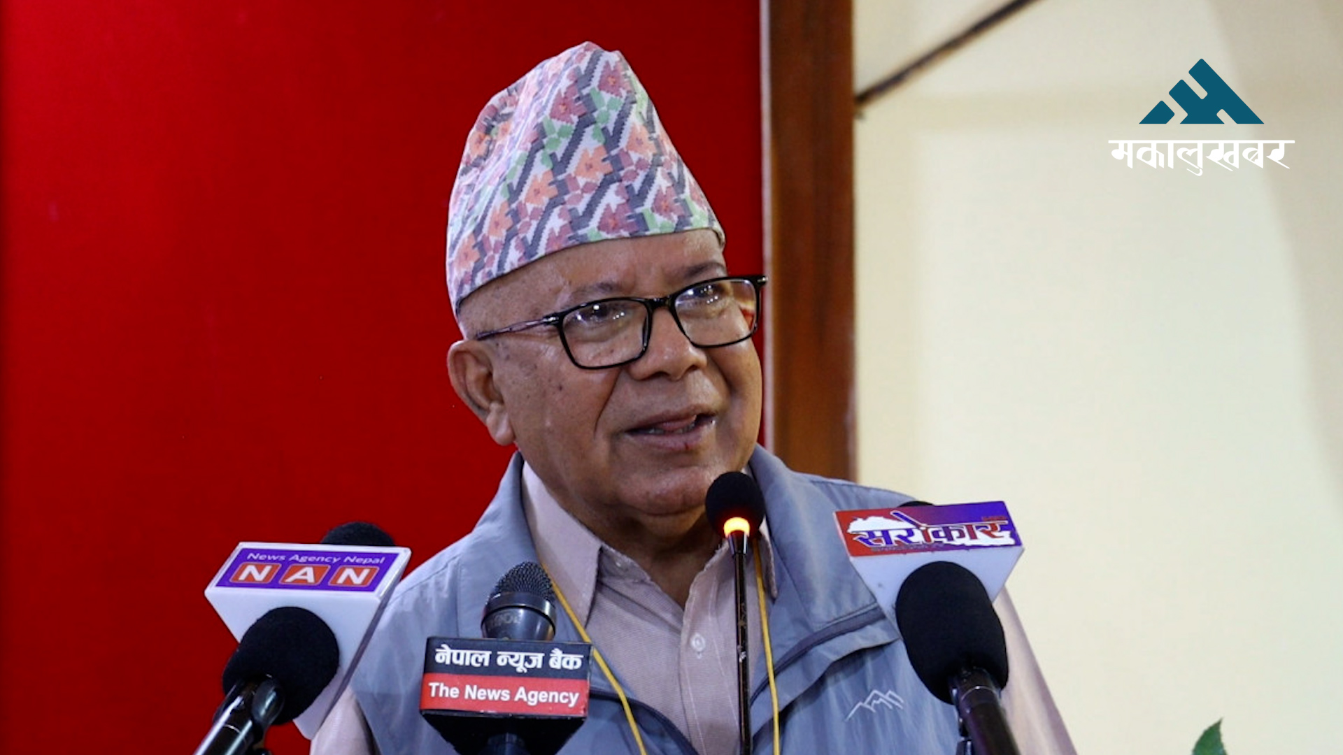 Nepal urges Khanal to serve Oli, not rebel (video)