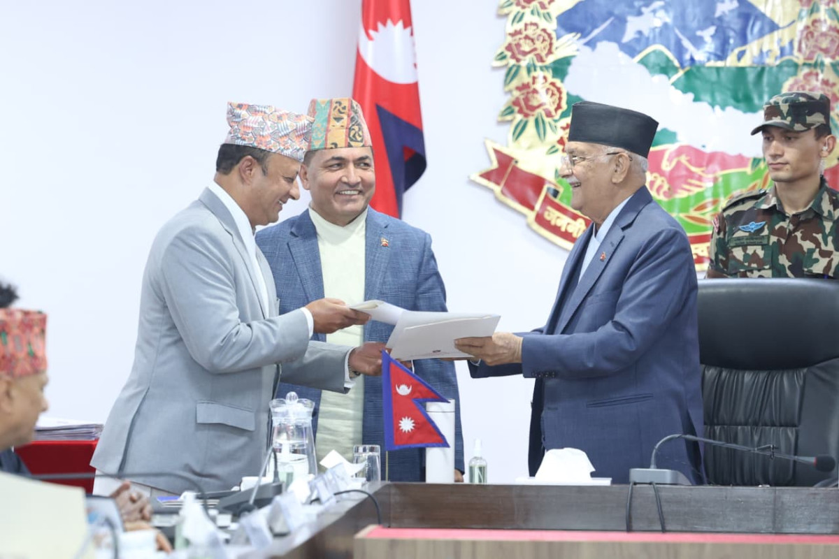 Performance agreement between PM & ministers (photos)