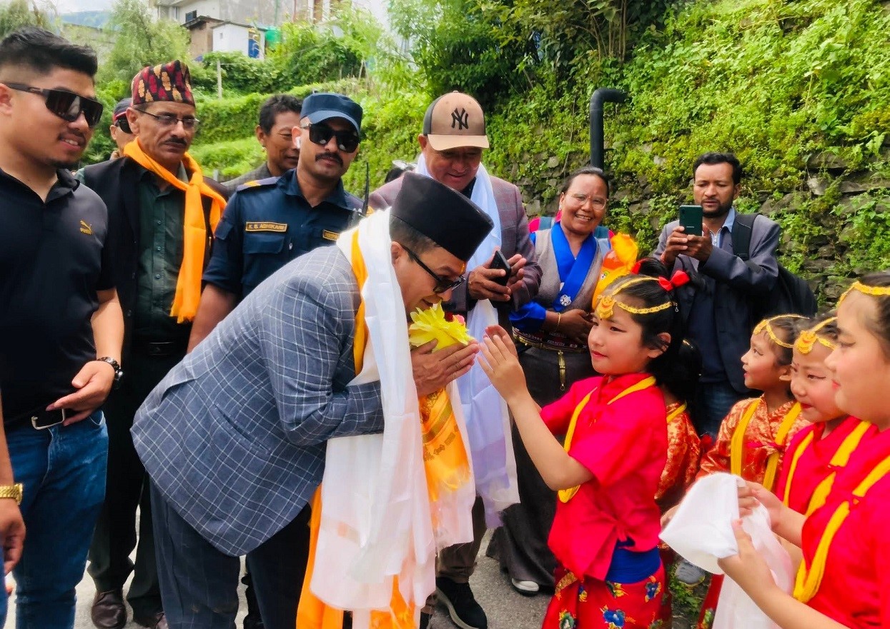 Bagmati FM Lama vows budget for Rasuwa’s development