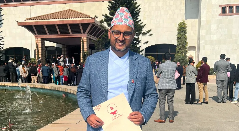 RSP MP Asim Shah resigns