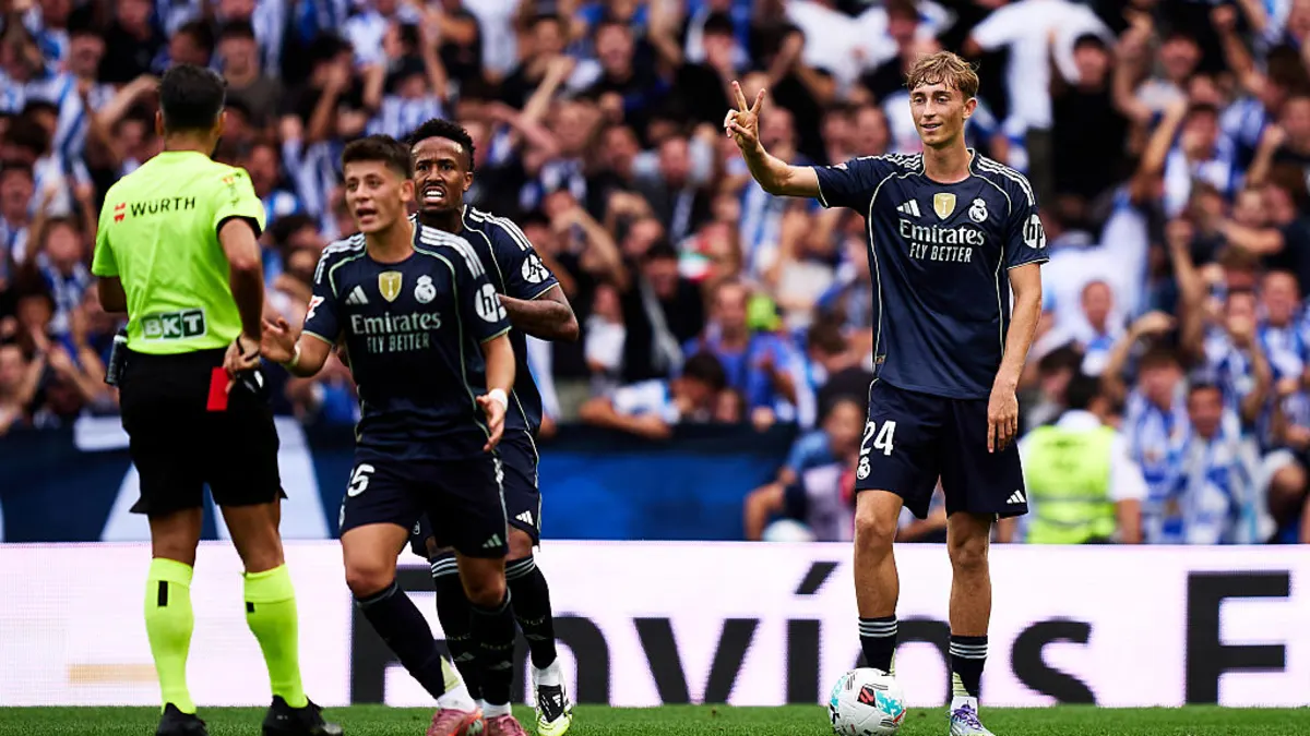 Real Madrid extend winning streak with 2-1 victory over Real Sociedad