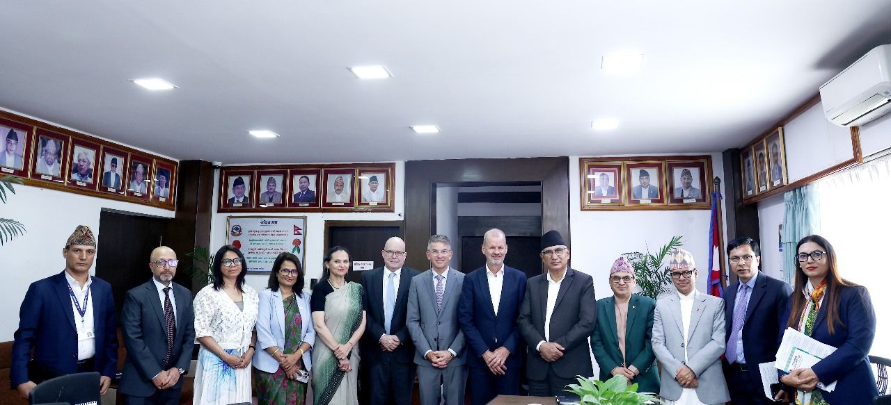 DPM Paudel meets World Bank VP
