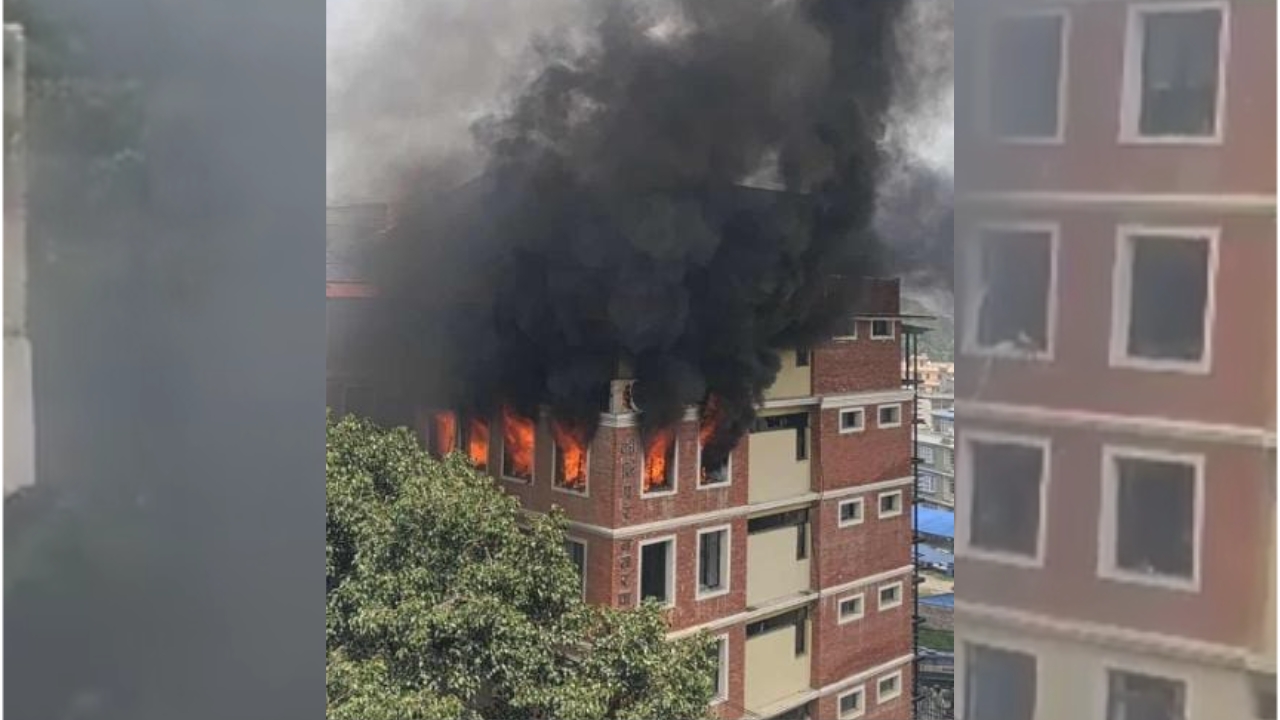 Protesters set fire to Kirtipur Municipality