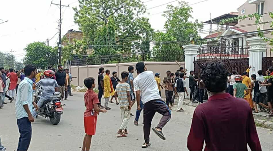 Gen Z protests intensify; stone attack on CPN-UML leader’s Janakpur home, curfew extended in Birgunj