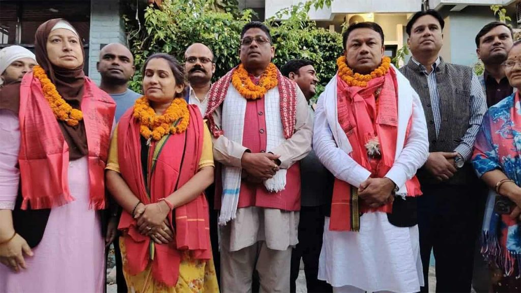Madhesh sees new UML-led coalition, oath at hotel (video)