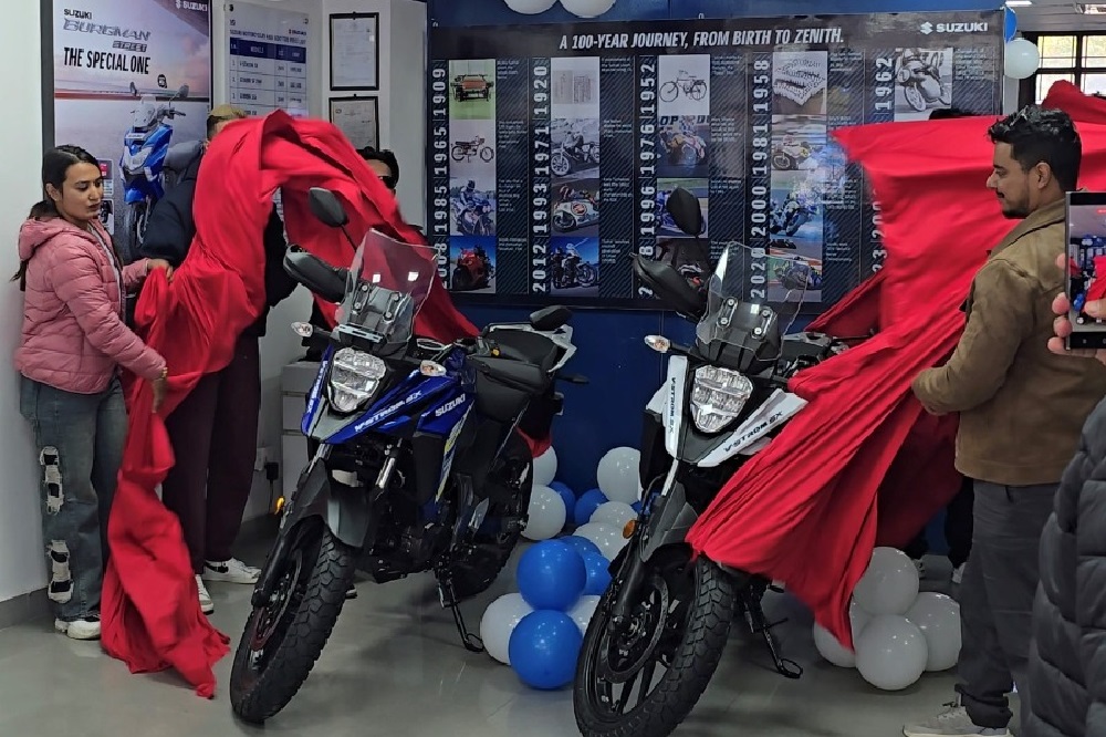 Suzuki unveils two new color variants of V-Strom SX