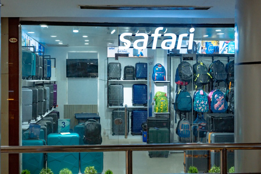 Jagdamba Mobiles opens Kathmandu’s first Safari exclusive store at City Centre