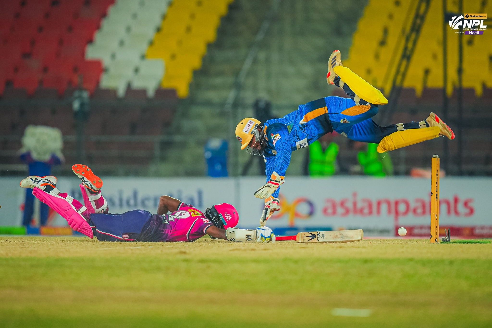 Karnali Yaks edge defending champions Janakpur bolts by 3 runs (photos)