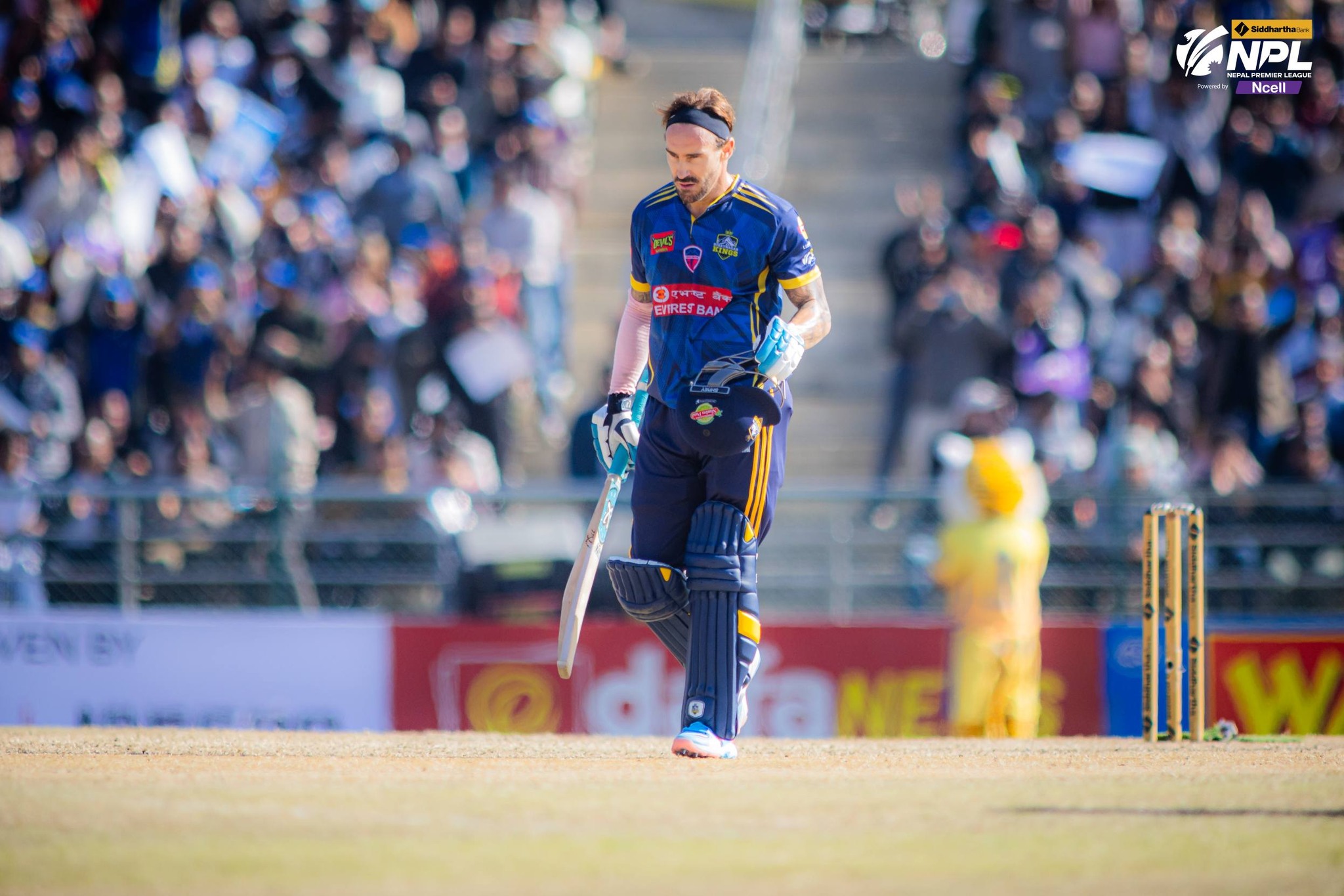 Faf du Plessis smashes record-equalling half-century (with photos)