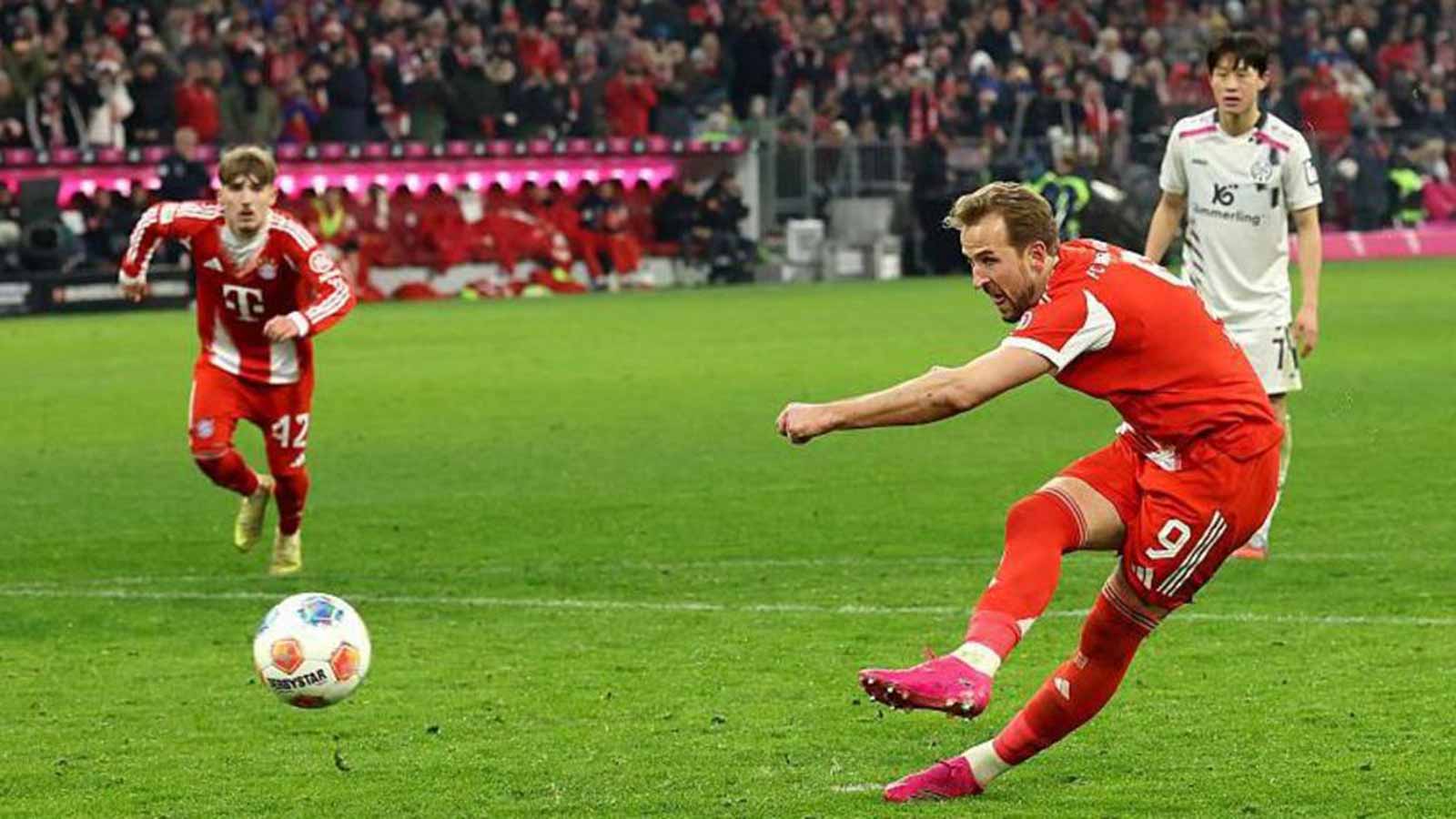 Bayern Munich held 2-2 by Mainz despite Lenart Karl’s early strike