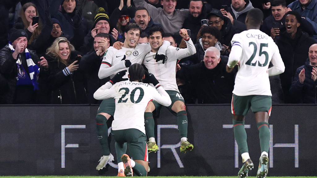 Chelsea beat Cardiff 3-1 to reach League Cup semifinals