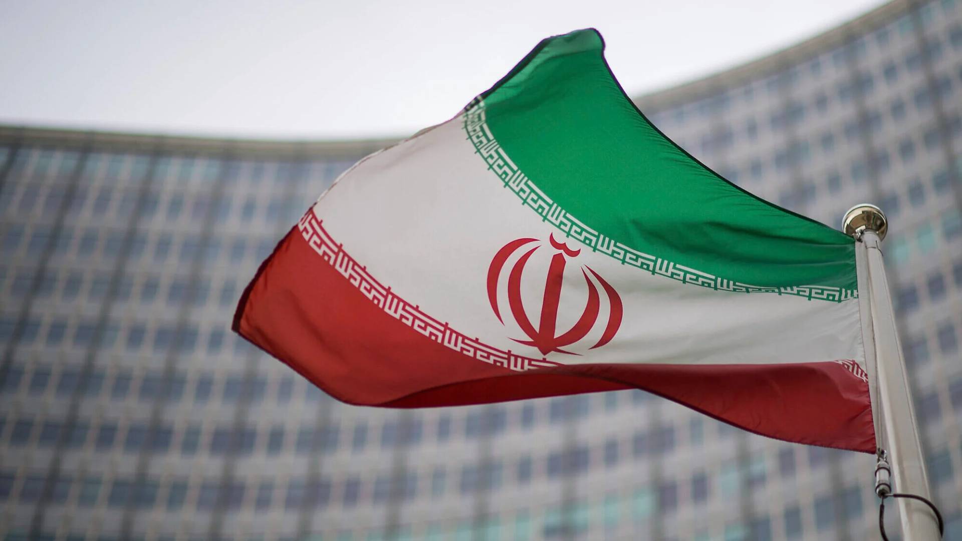 Iran says essential supplies stable, claims sanctions & blockade “Impossible”