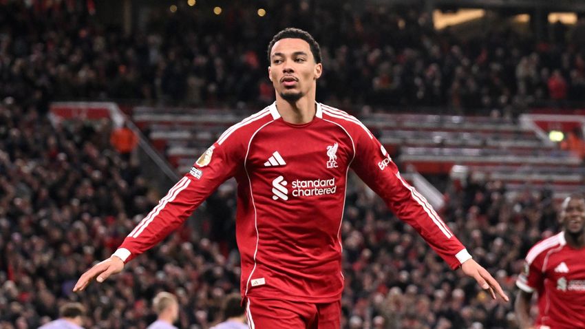 Chelsea & Liverpool secure Premier League wins on Saturday
