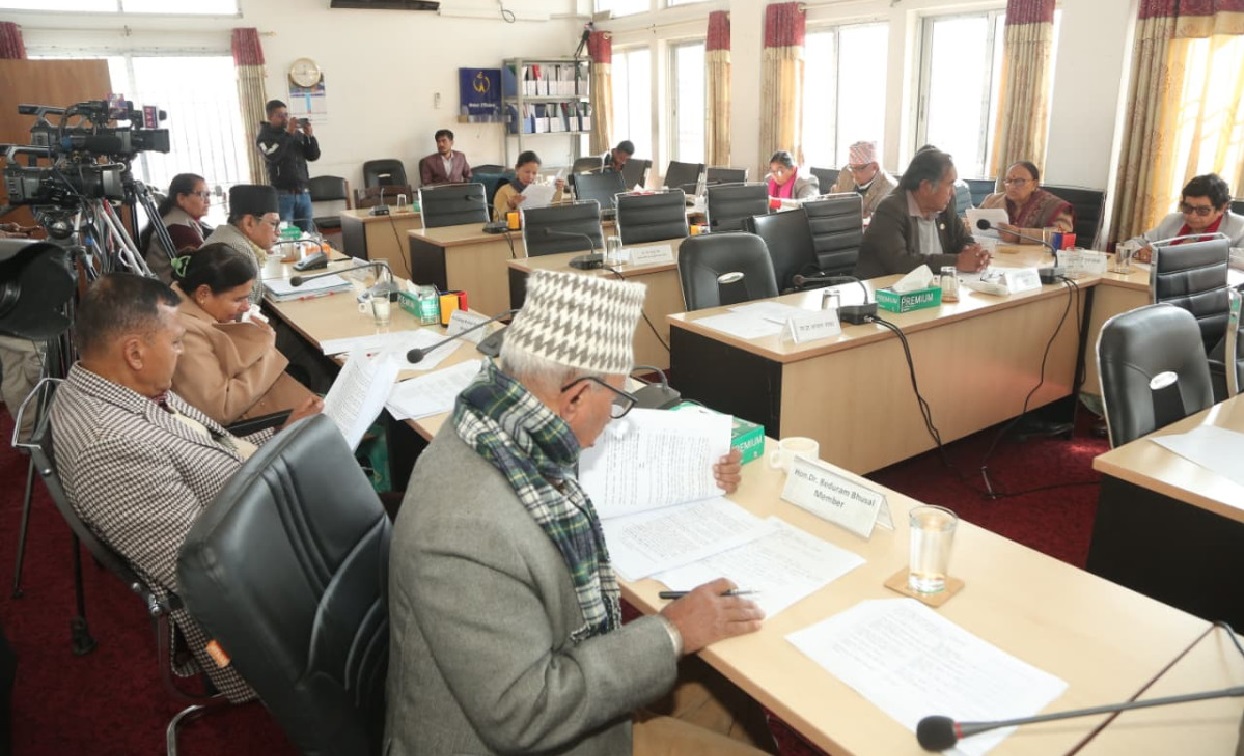 Lawmakers criticize govt’s first 100 days, demand clarity on elections & laws