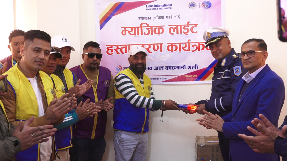 Lions Club hands traffic equipment to Kathmandu Police