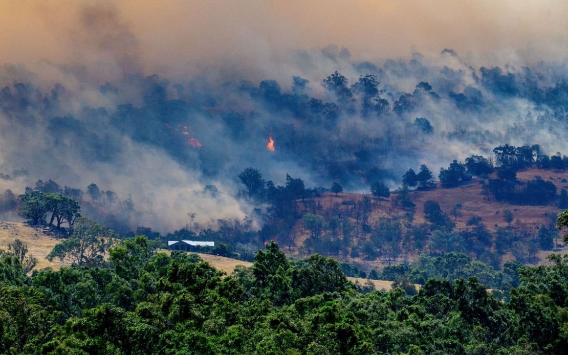 Bushfire threatening lives in Australia’s Victoria