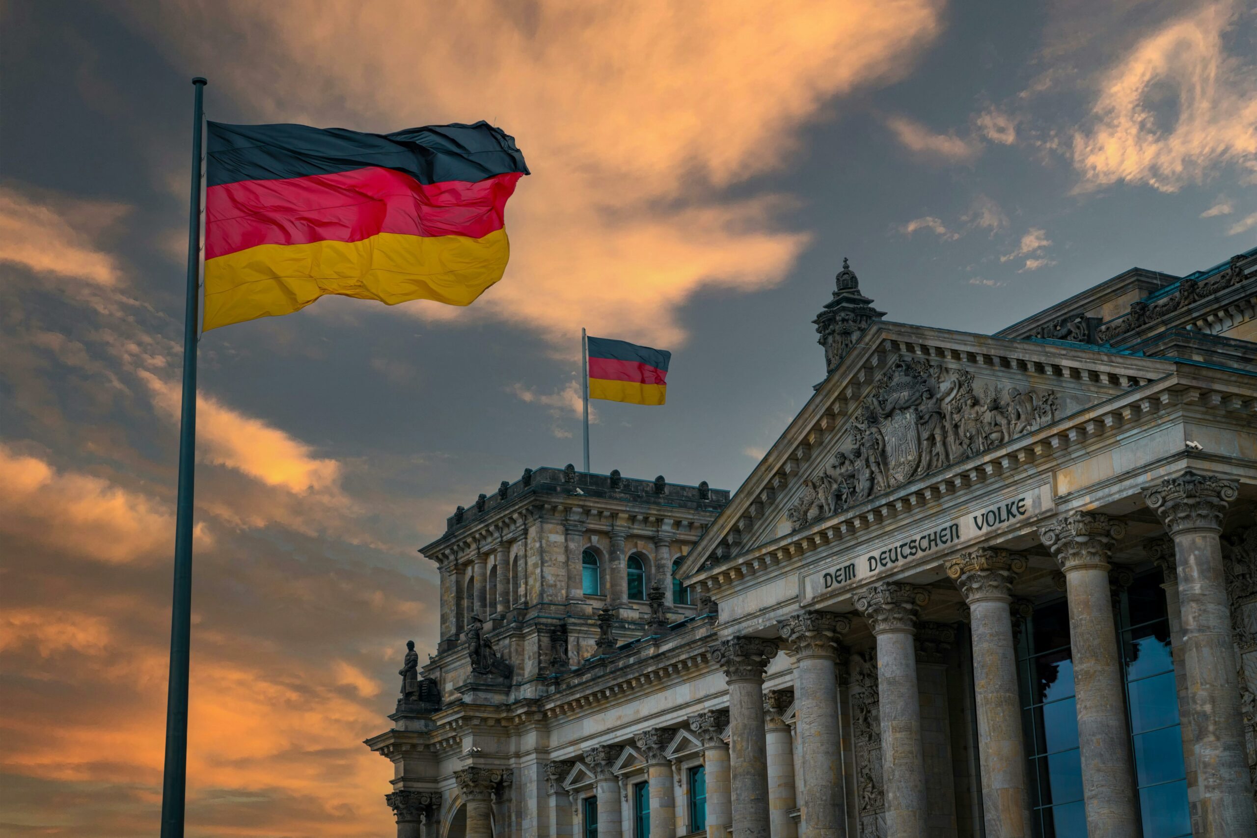 Germany plays down threat of US invading Greenland