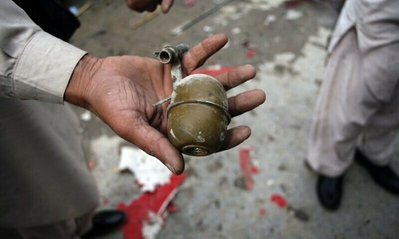 Hand grenade attack kills 1, injures 4 in SW Pakistan