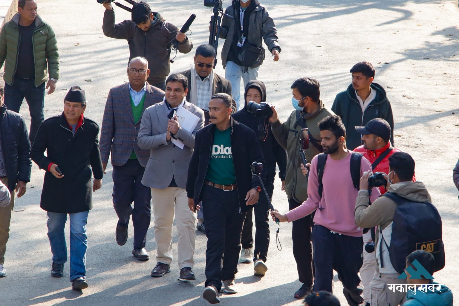 Thapa faction reaches EC (photos)