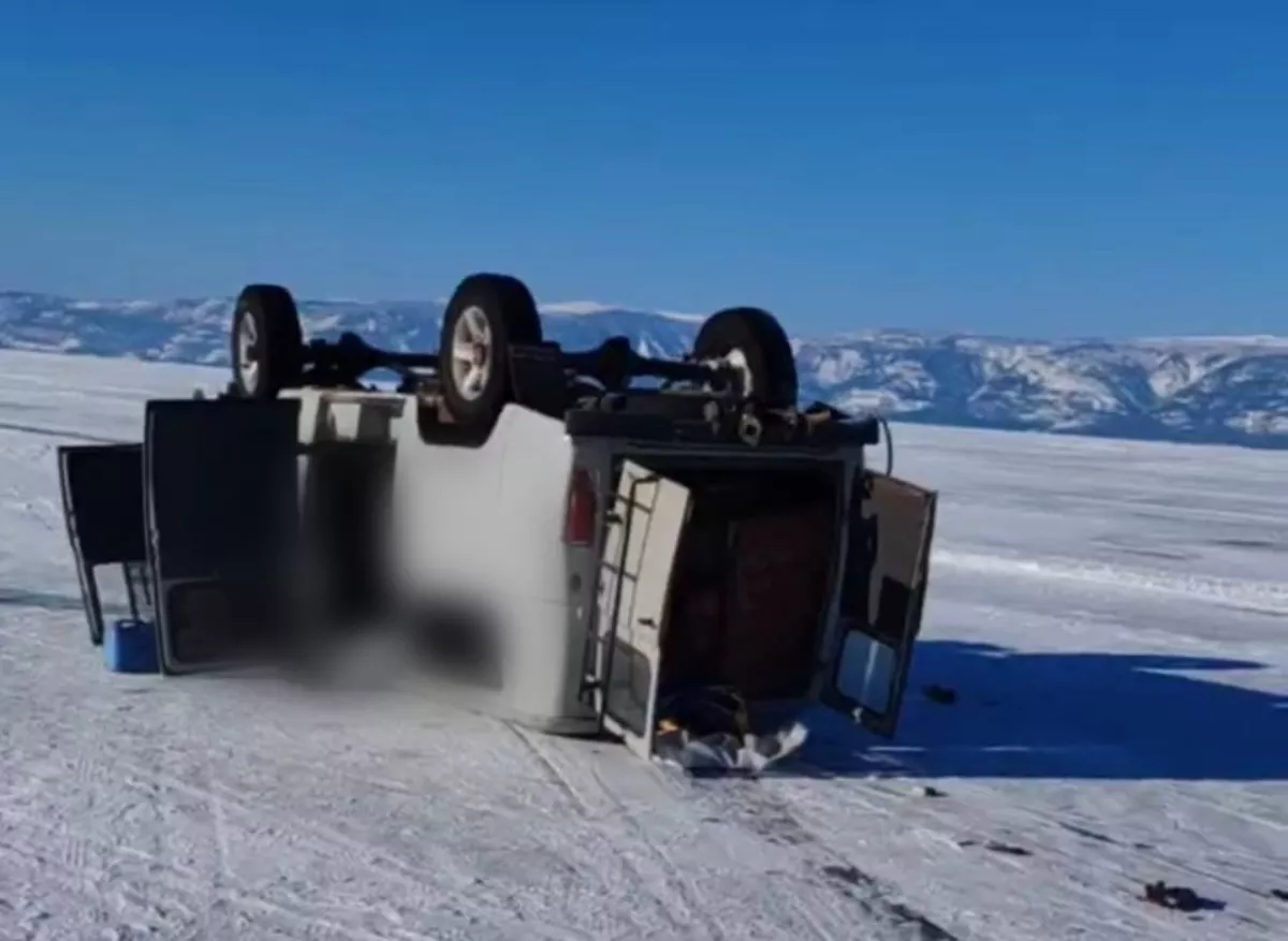 Unlicensed driver detained after fatal Lake Baikal car accident