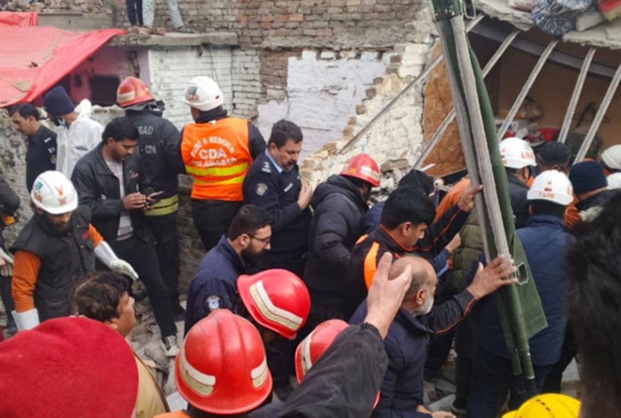 Bride and groom among 8 killed in gas cylinder blast at wedding in Pakistan’s capital