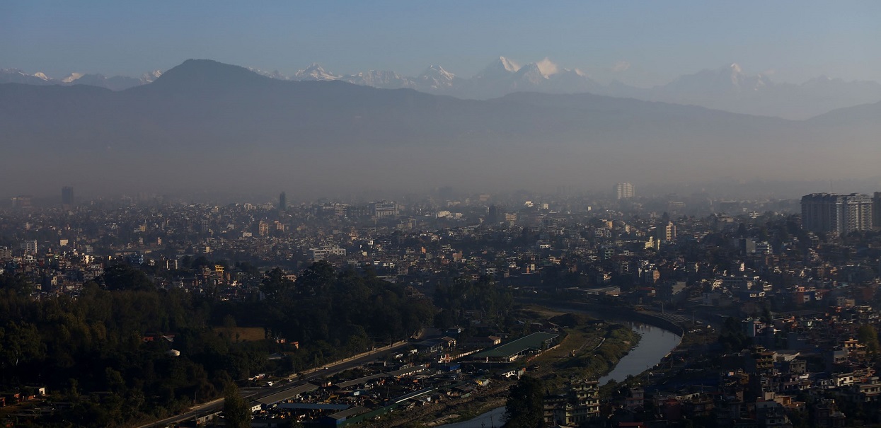 Cold, fog and smog grip Nepal; Kathmandu air quality worsens