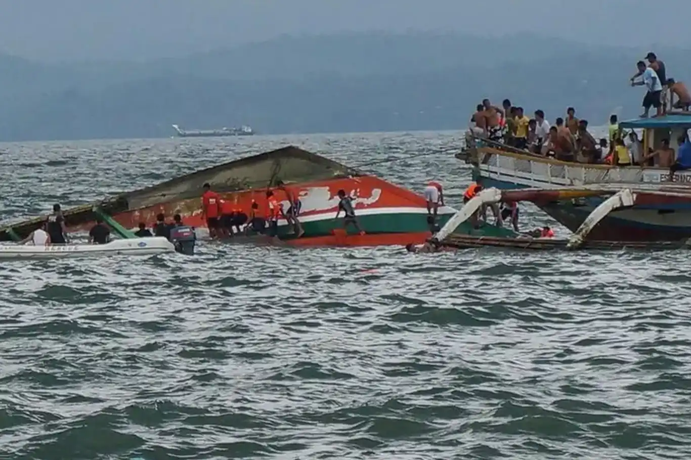 25 dead after boat capsized in Northeastern Nigeria