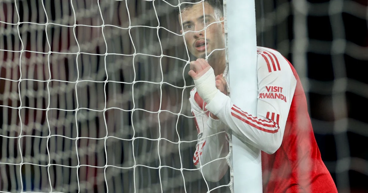 Arsenal storm into FA Cup fifth round with 4–0 rout of Wigan Athletic
