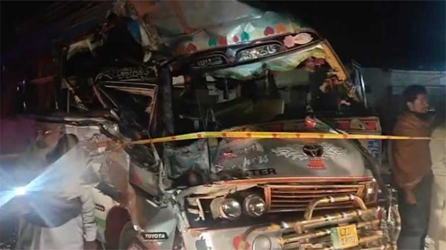 4 killed, 27 injured in road accident in E. Pakistan