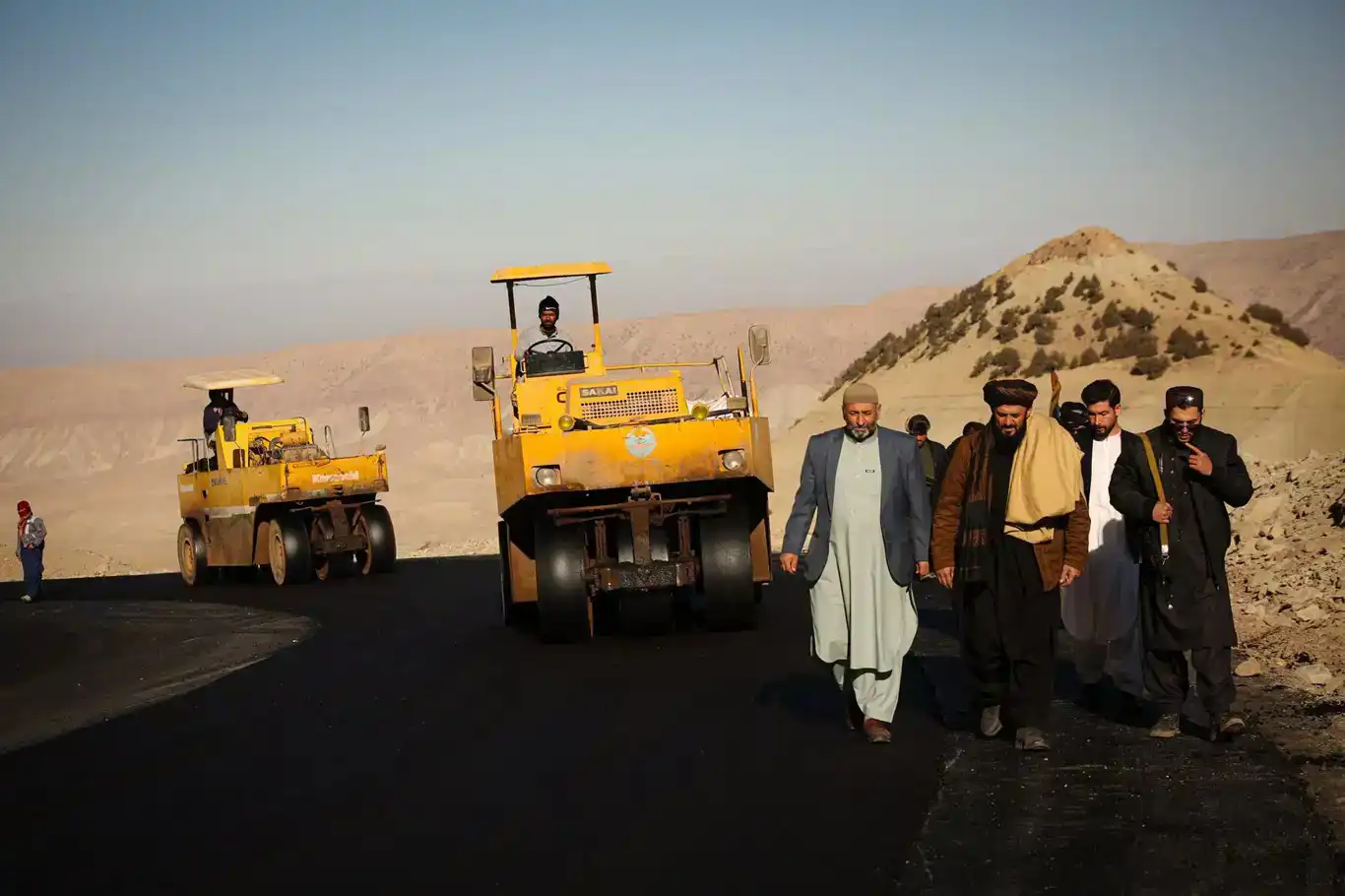 Afghan authorities launch road project to boost connectivity in remote area