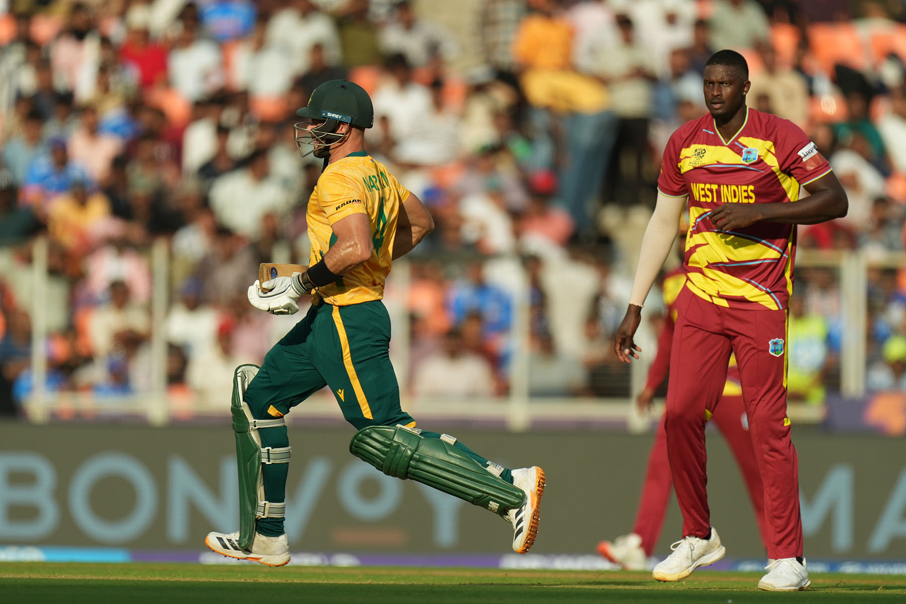 South Africa crushes West Indies, nears T20 WC semis (photos)
