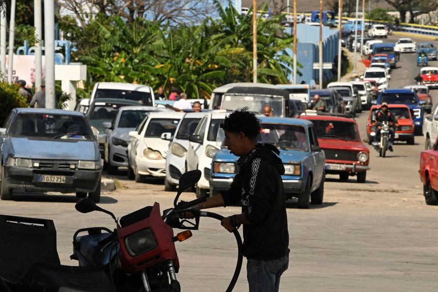Kremlin blames U.S. pressure on “critical” Cuba fuel shortage