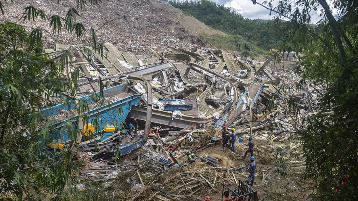 4 killed in landslide in S. Philippines