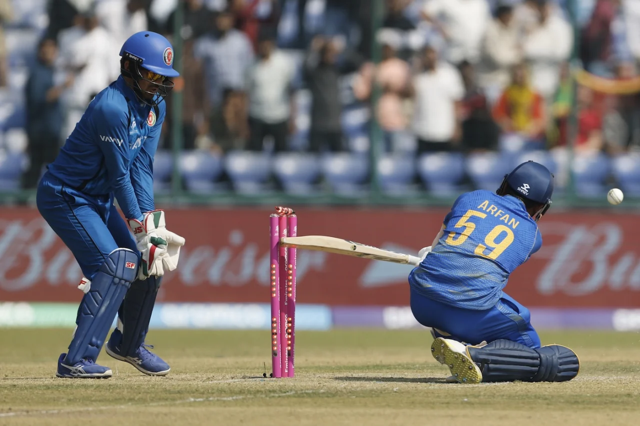UAE sets a target of 161 for Afghanistan