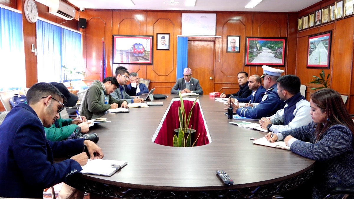 Govt forms committee to tackle Kathmandu traffic issues