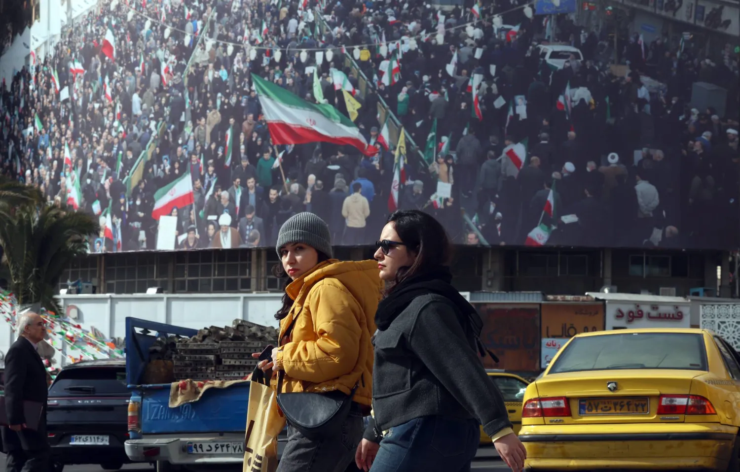 Almost 140 foreigners arrested in central Iran over protests