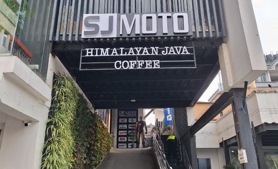 SJ Moto and Himalayan Java unveil revamped Kathmandu outlet