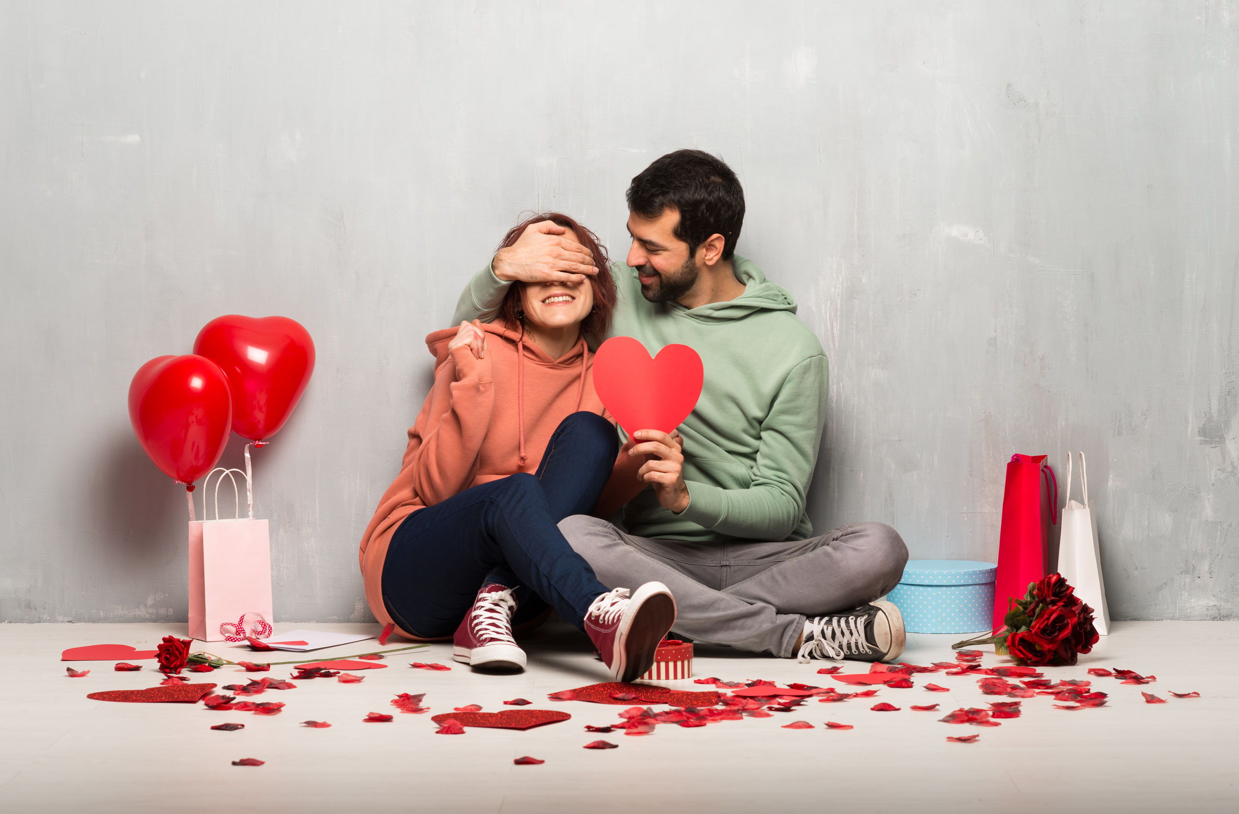 Love in the air: Valentine’s Day being celebrated with enthusiasm today