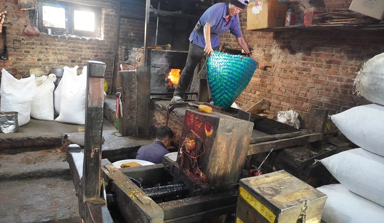 Khokana’s 300-year-old mill keeps oil tradition