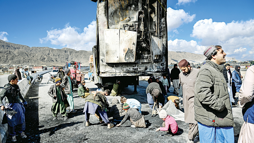 More than 250 people killed after separatist attacks in Pakistan: official